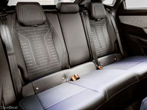 Peugeot 3008 Allure Hybrid Auto 145HP - Image 4