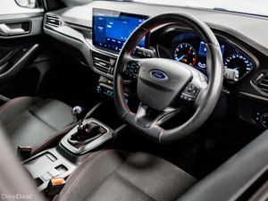 Ford Focus ST-Line 1.0 Petrol 125HP - Image 2