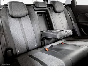 Peugeot 3008 Allure 1.2 Petrol 130HP - Image 4