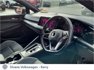 Volkswagen Golf R LINE AUTOMATIC 2.0 TDI 150 BHP - Image 4