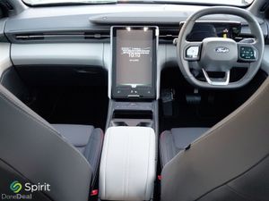 Ford Explorer Premium 77kWh Extended Range RWD - Image 4