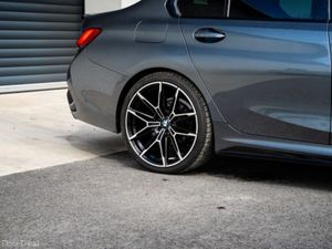 BMW 3-Series M SPORT M performance - Image 4