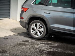 Skoda Kodiaq 7S STYLE 2.0tdi 150HP DSG - Image 4