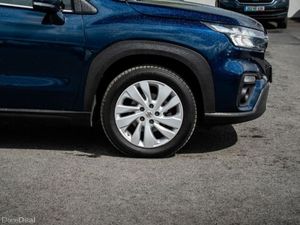 Suzuki SX4 S-Cross MOTION BOOSTERJET - Image 3