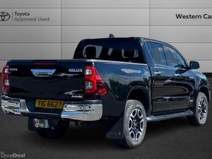 Toyota Hilux 2.8 D-4D Invincible 4WD Euro 6 (s/s) - Image 2