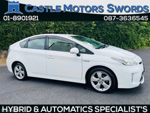 Toyota Prius 1.8 | PETROL HYBRID | AUTOMATIC - Image 3