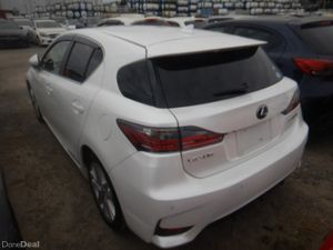 2016 Lexus CT200 - Image 4