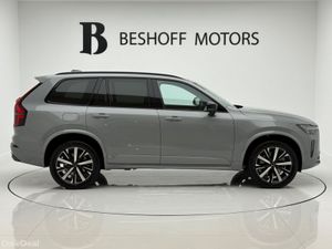 Volvo XC90 T8 PLUS AWD=HUGE SAVINGS//AS NEW//3 YEA - Image 4