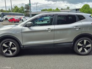 2017 Nissan Qashqai 1.5DCI HIGH SPEC - Image 4