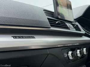 Audi Q5 2.0TDI *1owner - Image 4