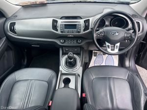 2015 KIA SPORTAGE 1.7d EXL LOW KMS PAN ROOF - Image 2