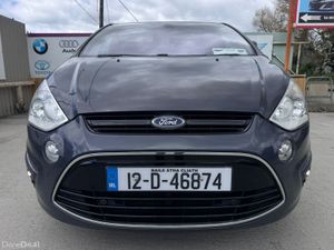 12 Ford S-Max  2.0TDCI 140PS Titanium Low miles - Image 4