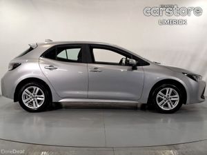 Toyota Corolla 1.8 Hybrid Luna Hatchback - Image 2