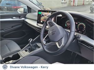 Volkswagen Golf LAUNCH EDITION 1.5 TSI 115HP - Image 4