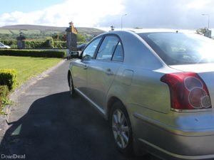 Toyota Avensis 2.0 D-4D Aura, 2006 - Image 4