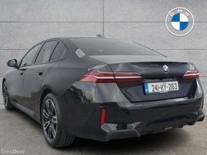 BMW 5-Series 520i M Sport Saloon - Image 2
