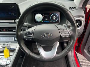 Hyundai KONA PREMIUM EV 65 KWH // SERVICE HISTORY - Image 4