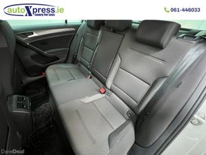 Volkswagen Golf 1.2 TSI Automatic, Reversing camer - Image 4