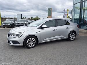 Renault Megane 1.5 dCi 110 EXPRESSION - Image 2