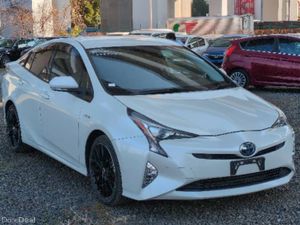 172- Toyota Prius 1.8 Petrol Hybrid - Image 3