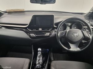 Toyota C-HR 1.8 HYBRID LUNA - Image 4