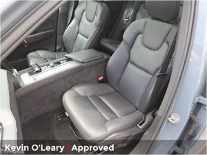 Volvo XC60 T6 Recharge PHEV 350hp AT8 Core - Image 4