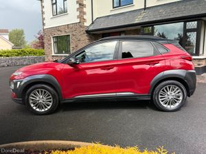 *70,000kms* One Owner Hyundai Kona! - Image 4