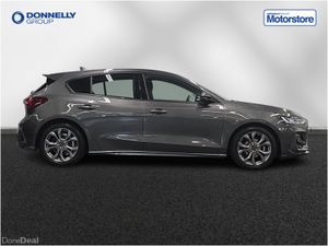 Ford Focus Diesel Hatchback ST-Line - Image 4