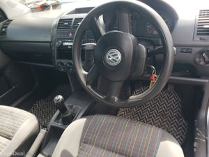Volkswagen Polo 2006 - Image 2