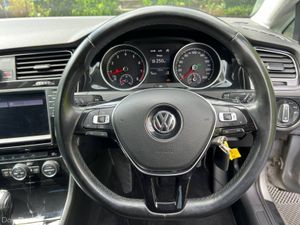 Volkswagen Golf HIGHLINE 1.4 TSI AUTO // FULL SERV - Image 4