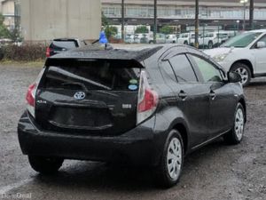 2015 Toyota Aqua 1.5 Petrol Hybrid - Image 4