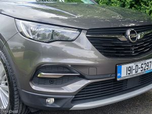 Opel Grandland X SRi 2019 *1.6 CRDi* IRISH CAR - Image 2