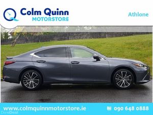 Lexus ES ES300h Dynamic *Manufacturers Warranty Un - Image 2