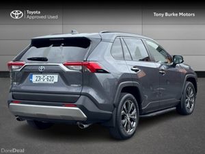 Toyota RAV4 - Platinum Edition - 2.5 Hybrid - AUTO - Image 2