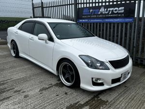 Toyota Crown Crown Athlete 3.5 V6 300HP - Image 4