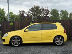 Volkswagen Golf GTI PIRELLI EDITION - IMMACULATE - - Image 4