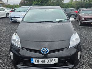 Toyota Prius 2013 Automatic  Hybrid - Image 2