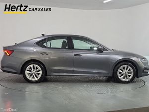 Skoda Octavia AMB Hybrid Automatic - Image 4
