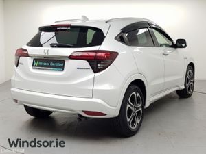 Honda Vezel Hybrid - Image 2