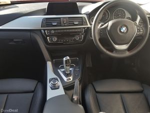 BMW 3-Series 330e Sport - Image 4