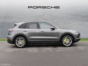 Porsche Cayenne E-Hybrid - Image 4