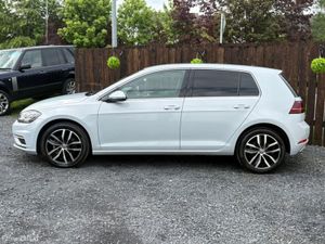 Volkswagen Golf HIGHLINE - LOW KMS - Image 4