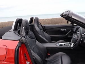 BMW Z4 sDrive20i Sport, Convertible - Image 3
