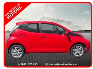 Toyota Aygo 1.0 X-PLAY 4DR - Image 3