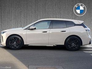 BMW iX xDrive45 M Sport - Image 3