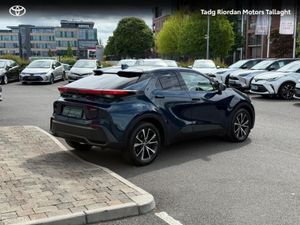 Toyota C-HR C-HR HYBRID SPORT - Image 2