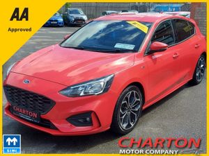 Ford Focus ST-LINE 5DR 1.5 TD 120 S6.2 M6 4DR - Image 3