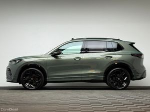 Volkswagen Tiguan R-LINE 1.5 TSI DSG PHEV *PAN ROO - Image 4