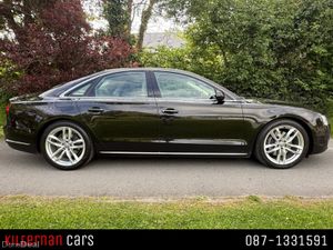 Audi A8 3.0 QUATTRO AUTO SE 1 OWNER AUDI HISTORY - Image 2