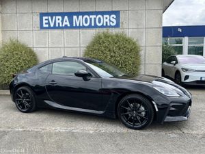 Toyota GR86 RZ 2.4 PETROL MANUAL //RARE//HEATED SE - Image 3